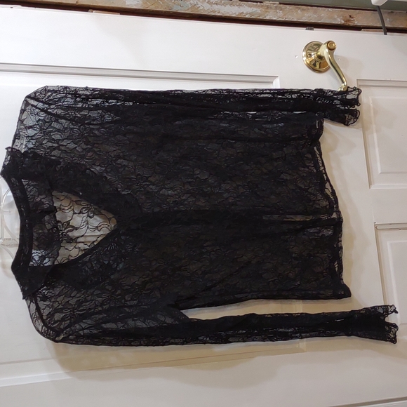 Black Stretch Lace Blouse - Picture 5 of 7